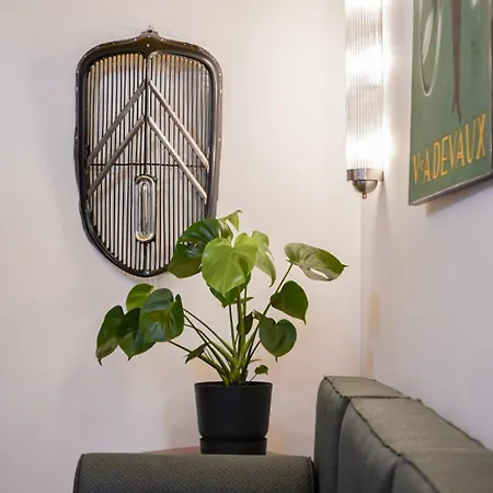 B&B Maison Joyeusete, Cite De Carcassonne 7 Min, Piscine 20m Chauffee Toute L'annee, Clim, Parking Berriac