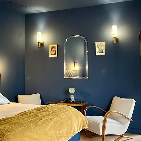 B&B Maison Joyeusete, Cite De Carcassonne 7 Min, Piscine 20m Chauffee Toute L'annee, Clim, Parking