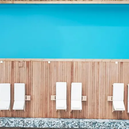 Maison Joyeusete, Cite De Carcassonne 7 Min, Piscine 20m Chauffee Toute L'annee, Clim, Parking * Berriac
